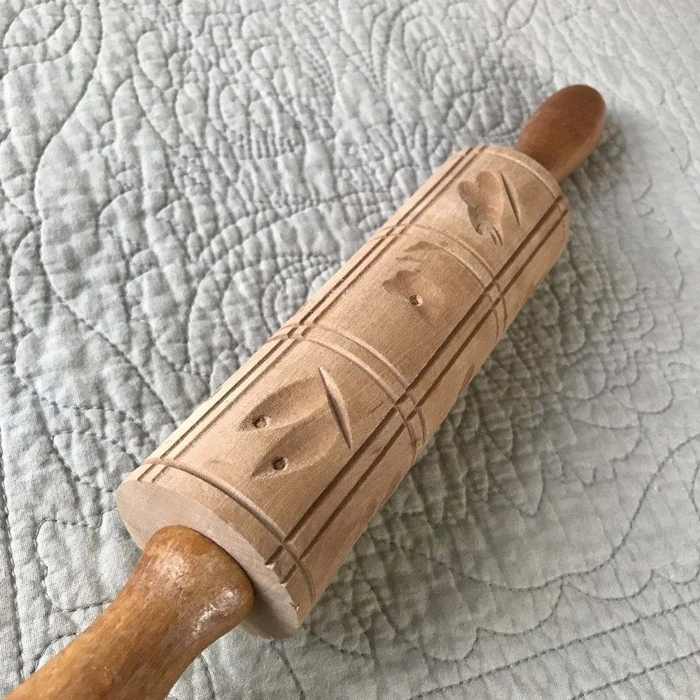 Springerle crisp folk carvings